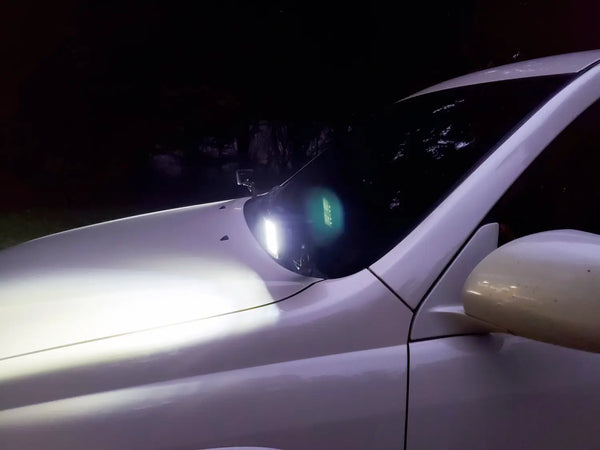 2003-Lexus-GX470-aurora-led-ditch-lights
