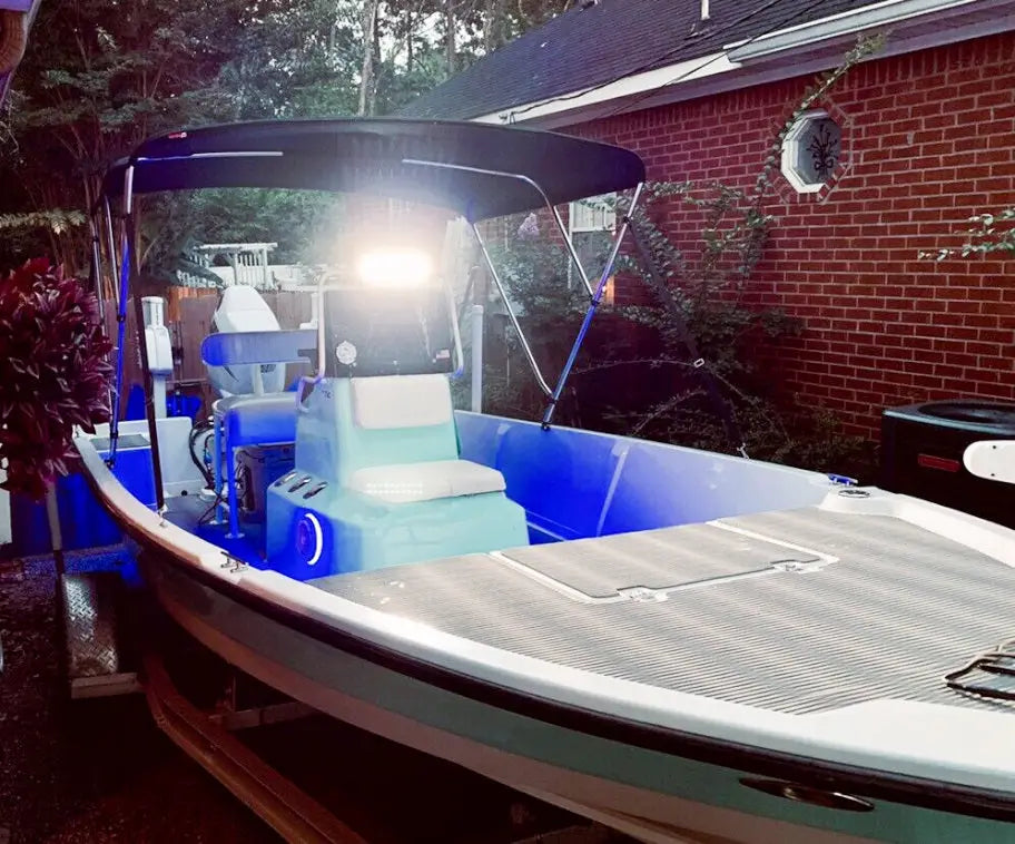 How do you choose the right light bar for your boat?